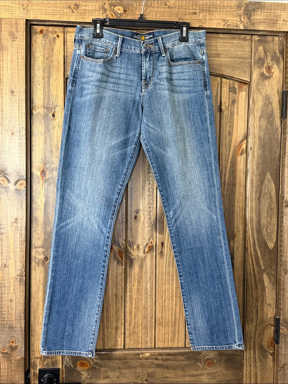 Lucky Brand Women's Straight Leg Jeans in Medium Blue Wash